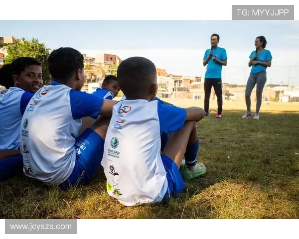 巴黎圣日耳曼迎强敌较量巅峰对决激发绿茵激情引爆足球热潮
