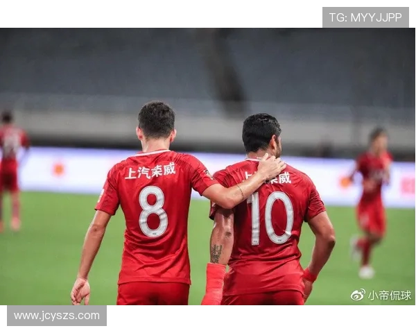 全北现代与上海上港精彩对决集锦回顾赛场瞬间尽显足球魅力与激情