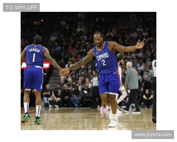 勇士与快船激战回顾精彩瞬间尽在NBA录像224集